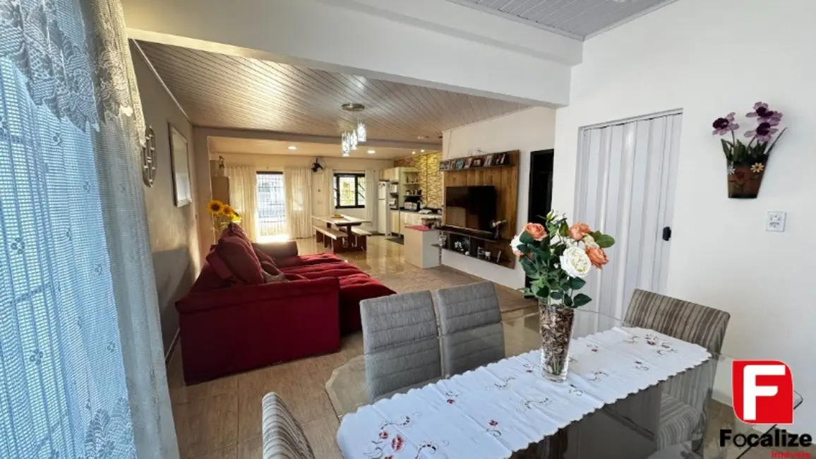 Foto 7 de Casa com 5 quartos à venda, 224m2 em Sao Francisco Do Sul - SC