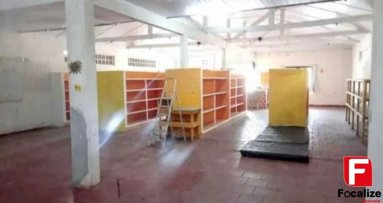 Foto 2 de Sala Comercial à venda, 390m2 em Itapoa - SC