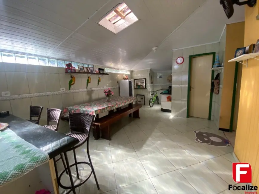 Foto 5 de Casa com 3 quartos à venda, 142m2 em Itapoa - SC