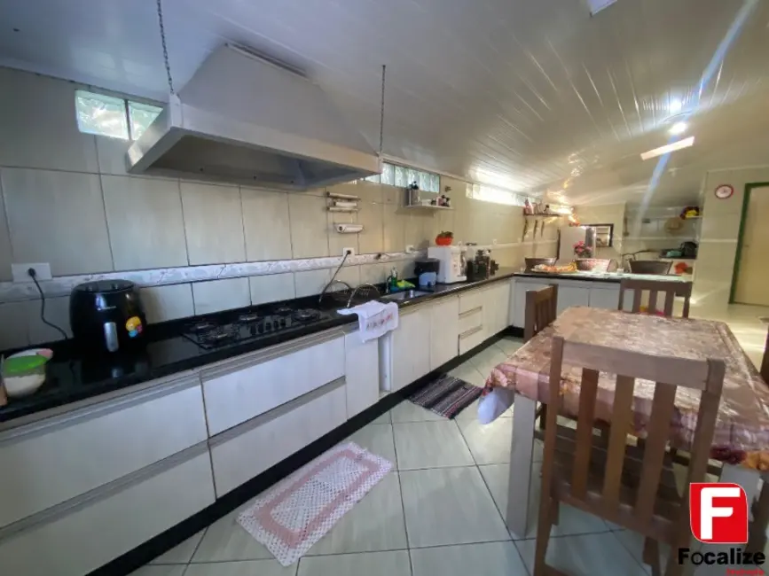 Foto 3 de Casa com 3 quartos à venda, 142m2 em Itapoa - SC