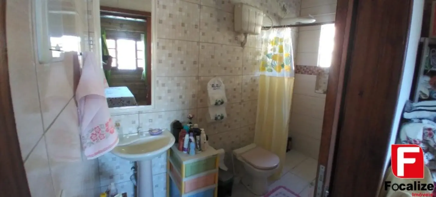 Foto 8 de Casa com 2 quartos à venda, 82m2 em Itapoa - SC