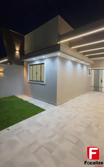 Foto 2 de Casa com 3 quartos à venda, 100m2 em Itapoa - SC