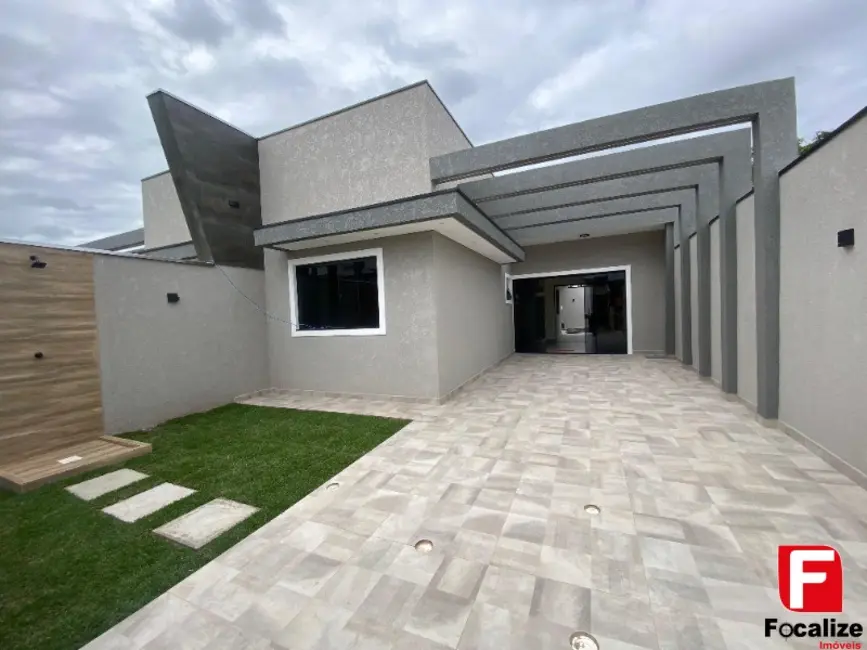 Foto 1 de Casa com 3 quartos à venda, 100m2 em Itapoa - SC