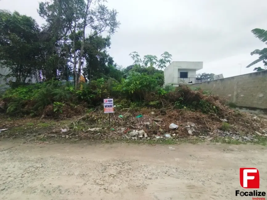 Foto 1 de Terreno / Lote à venda, 360m2 em Itapoa - SC