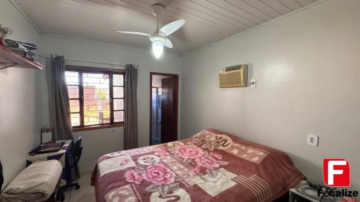 Foto 8 de Casa com 3 quartos à venda, 124m2 em Itapoa - SC