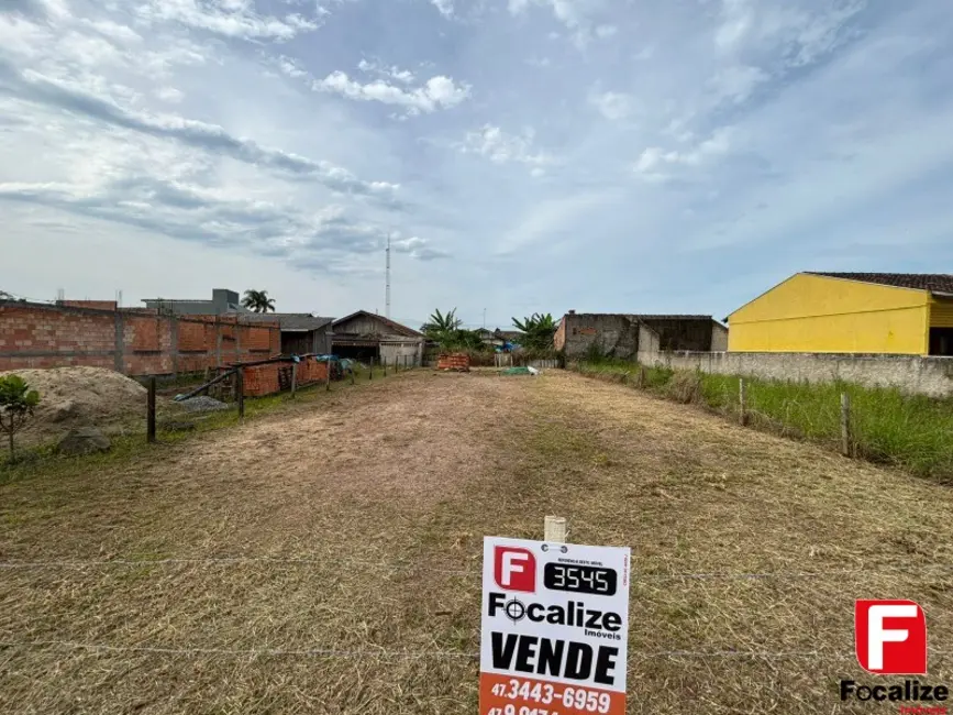 Foto 5 de Terreno / Lote à venda, 375m2 em Itapoa - SC