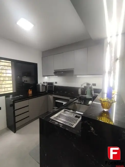 Foto 4 de Casa com 3 quartos à venda, 153m2 em Itapoa - SC