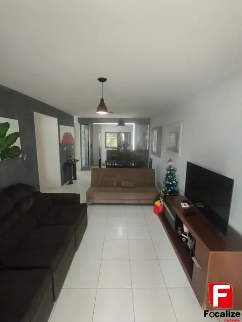 Foto 2 de Casa com 3 quartos à venda, 153m2 em Itapoa - SC