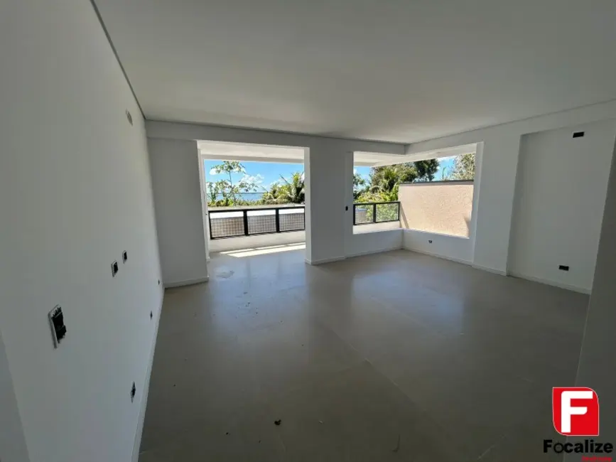 Foto 6 de Apartamento com 3 quartos à venda, 113m2 em Itapoa - SC