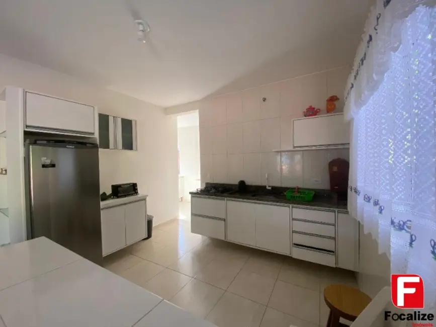 Foto 8 de Casa com 2 quartos para alugar, 102m2 em Itapoa - SC