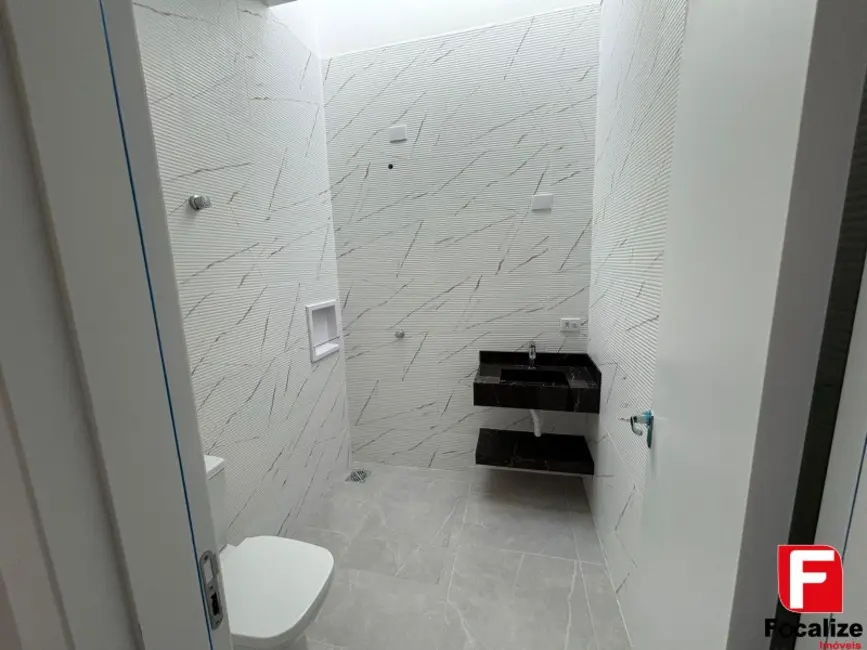 Foto 4 de Casa com 3 quartos à venda, 99m2 em Itapoa - SC