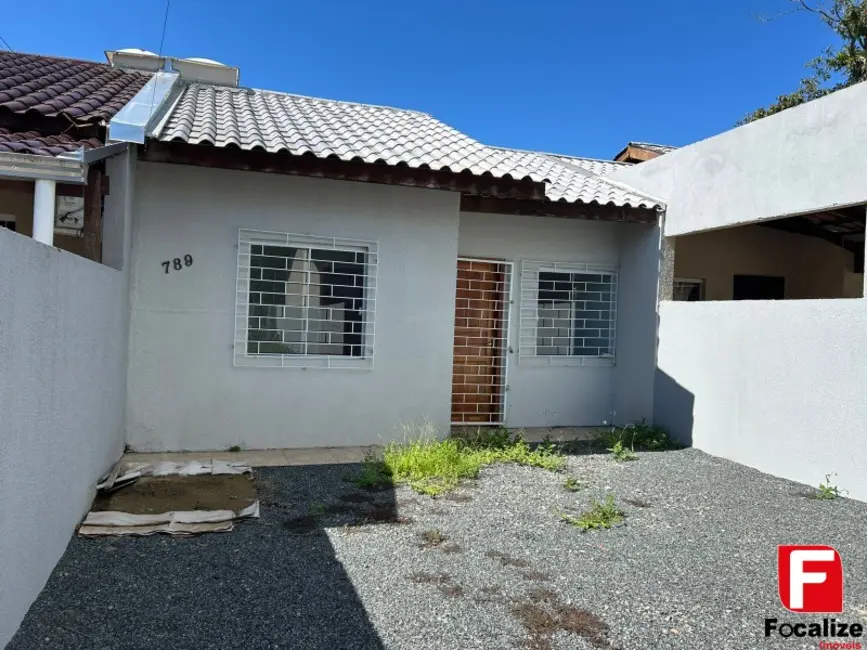 Foto 1 de Casa com 2 quartos à venda, 48m2 em Itapoa - SC