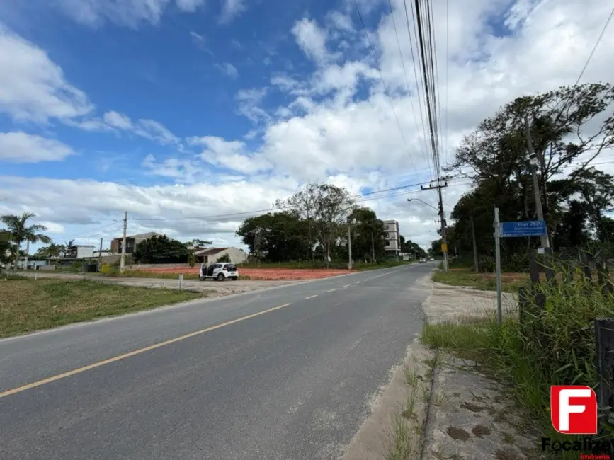 Foto 4 de Terreno / Lote à venda, 725m2 em Itapoa - SC