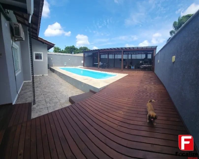 Foto 4 de Casa com 3 quartos à venda, 100m2 em Itapoa - SC