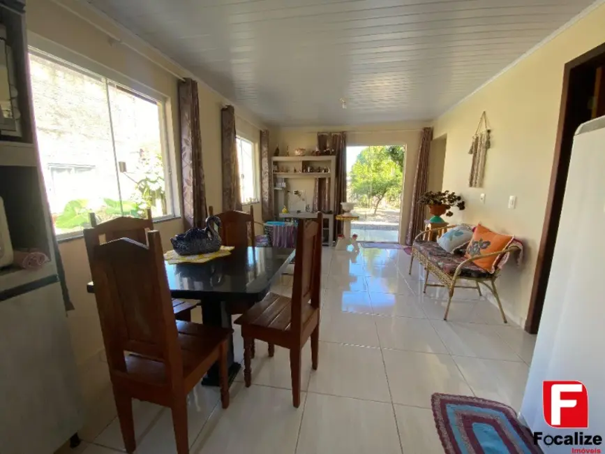 Foto 6 de Casa com 2 quartos à venda, 96m2 em Itapoa - SC