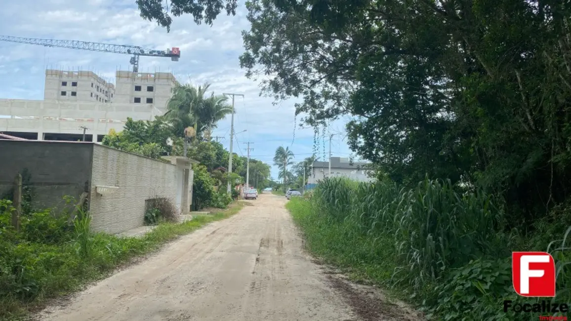 Foto 4 de Terreno / Lote à venda, 360m2 em Itapoa - SC