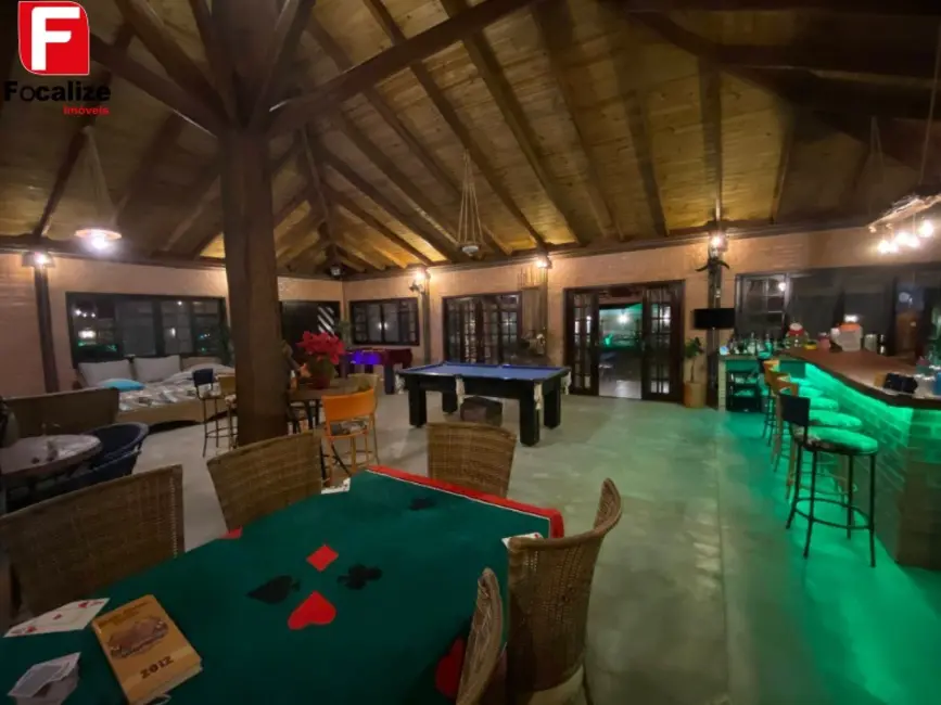 Foto 1 de Casa com 4 quartos à venda, 275m2 em Sao Francisco Do Sul - SC