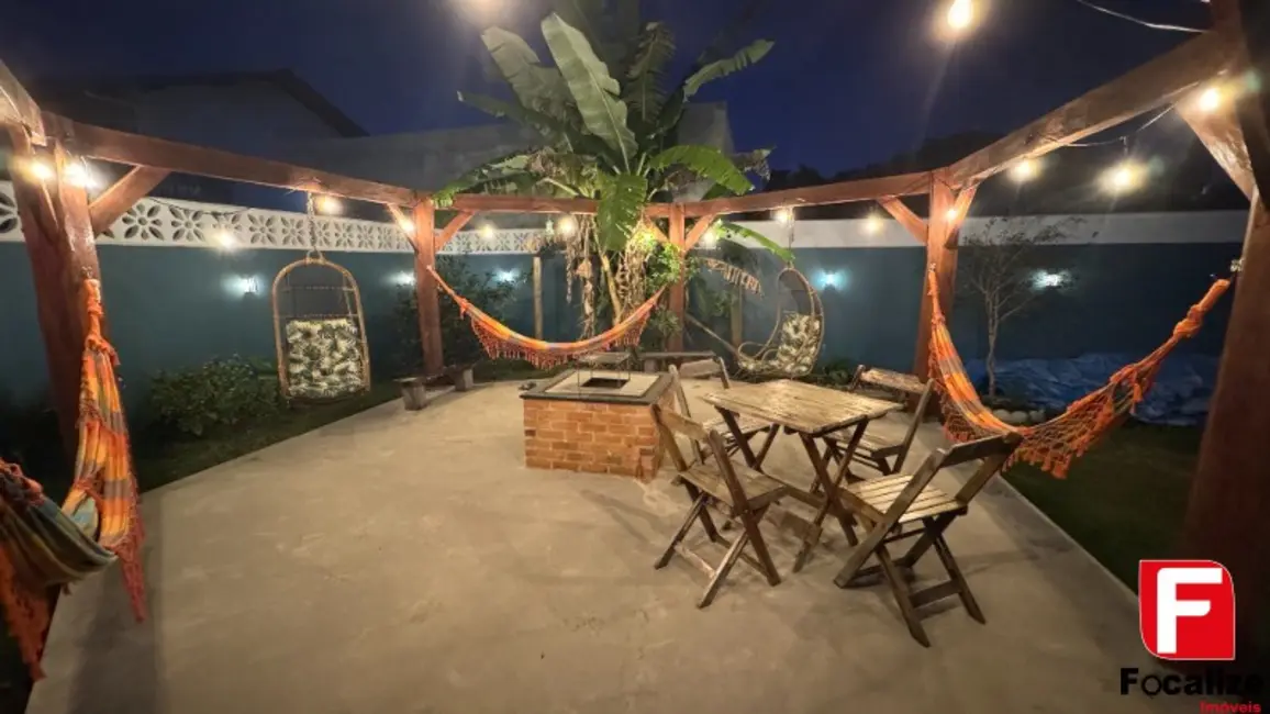 Foto 8 de Casa com 4 quartos para alugar, 275m2 em Sao Francisco Do Sul - SC