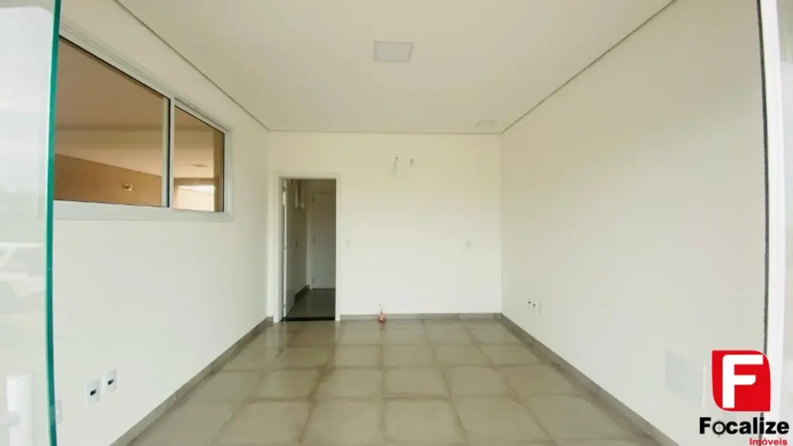 Foto 3 de Sala Comercial para alugar, 39m2 em Itapoa - SC