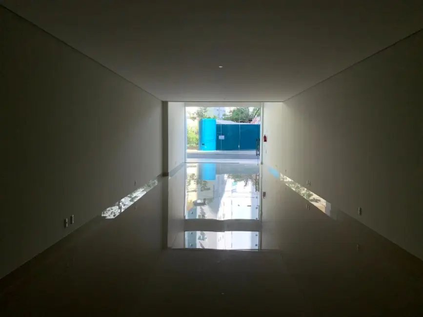 Sala Comercial à venda, 115m2 em Pioneiros, Balneario Camboriu - SC - imagem 6 Foto 6 de Sala Comercial à venda, 115m2 em Pioneiros, Balneario Camboriu - SC