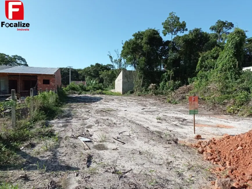 Foto 2 de Terreno / Lote à venda, 189m2 em Itapoa - SC