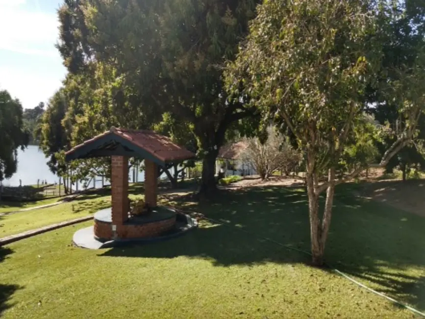 Foto 8 de Chácara com 3 quartos à venda, 650m2 em Indaiatuba - SP