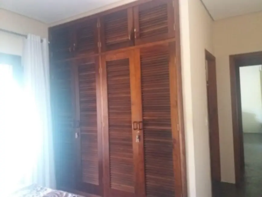 Chácara com 4 quartos à venda e para alugar, 460m2 em Indaiatuba - SP - imagem 7 Foto 7 de Chácara com 4 quartos à venda e para alugar, 460m2 em Indaiatuba - SP