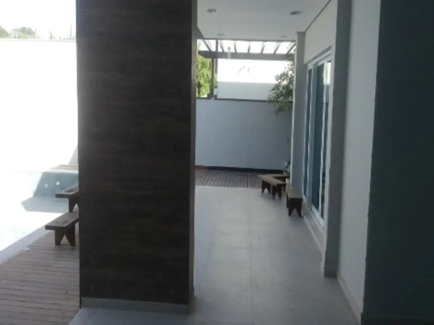 Casa de Condomínio com 4 quartos à venda, 300m2 em Chácara Areal, Indaiatuba - SP - imagem 3 Foto 3 de Casa de Condomínio com 4 quartos à venda, 300m2 em Chácara Areal, Indaiatuba - SP