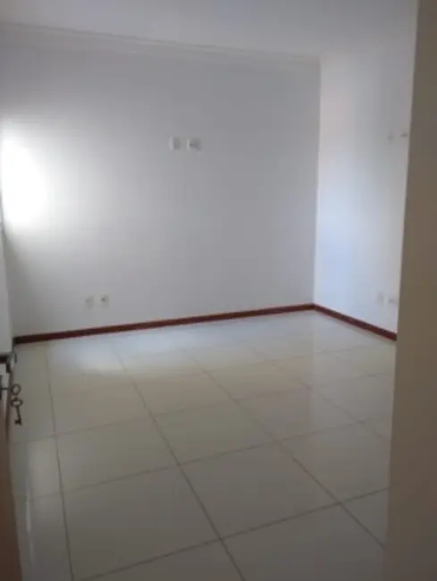 Casa com 3 quartos à venda, 184m2 em Jardim Moacyr Arruda, Indaiatuba - SP - imagem 5 Foto 5 de Casa com 3 quartos à venda, 184m2 em Jardim Moacyr Arruda, Indaiatuba - SP