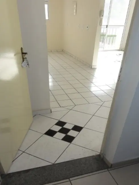 Foto 2 de Apartamento com 2 quartos para alugar, 60m2 em Indaiatuba - SP