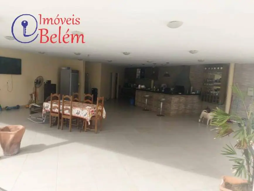 Casa com 3 quartos à venda, 680m2 em Levilândia, Ananindeua - PA - imagem 5 Foto 5 de Casa com 3 quartos à venda, 680m2 em Levilândia, Ananindeua - PA
