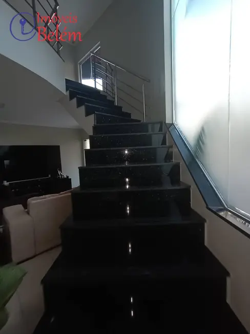 Casa com 4 quartos à venda, 240m2 em Castanheira, Belem - PA - imagem 5 Foto 5 de Casa com 4 quartos à venda, 240m2 em Castanheira, Belem - PA