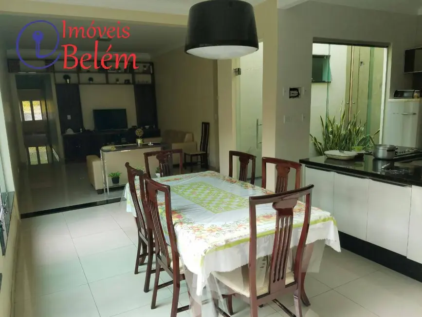 Casa com 5 quartos à venda, 452m2 em Cidade Velha, Belem - PA - imagem 6 Foto 6 de Casa com 5 quartos à venda, 452m2 em Cidade Velha, Belem - PA