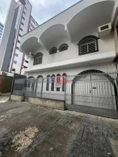 Foto 2 de Casa com 4 quartos para alugar, 350m2 em Nazaré, Belem - PA