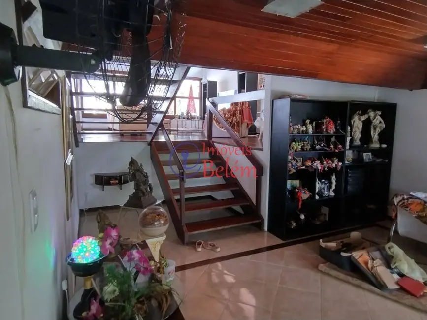 Foto 3 de Casa com 3 quartos à venda, 480m2 em Centro, Lauro De Freitas - BA