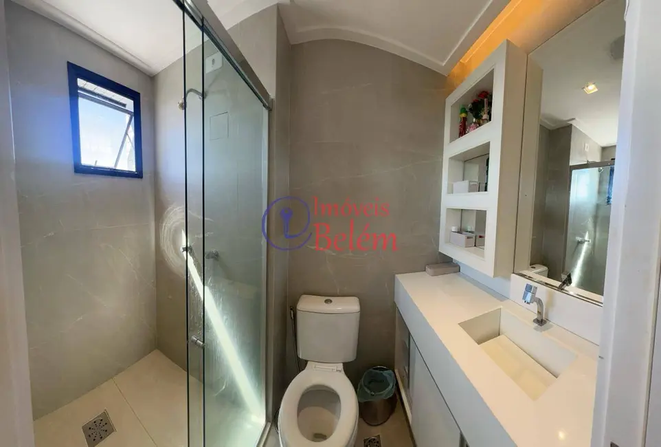 Foto 14 de Apartamento com 3 quartos para alugar, 170m2 em São Brás, Belem - PA