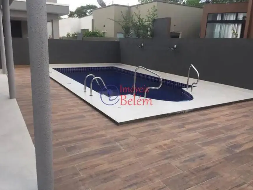 Casa com 4 quartos à venda, 250m2 em Guanabara, Ananindeua - PA - imagem 5 Foto 5 de Casa com 4 quartos à venda, 250m2 em Guanabara, Ananindeua - PA