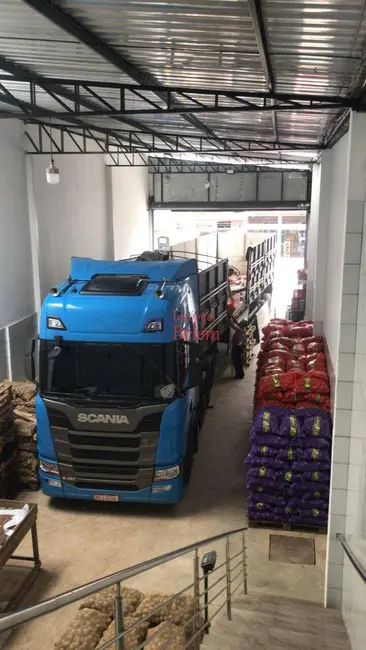 Foto 2 de Armazém / Galpão para alugar, 350m2 em Pedreira, Belem - PA