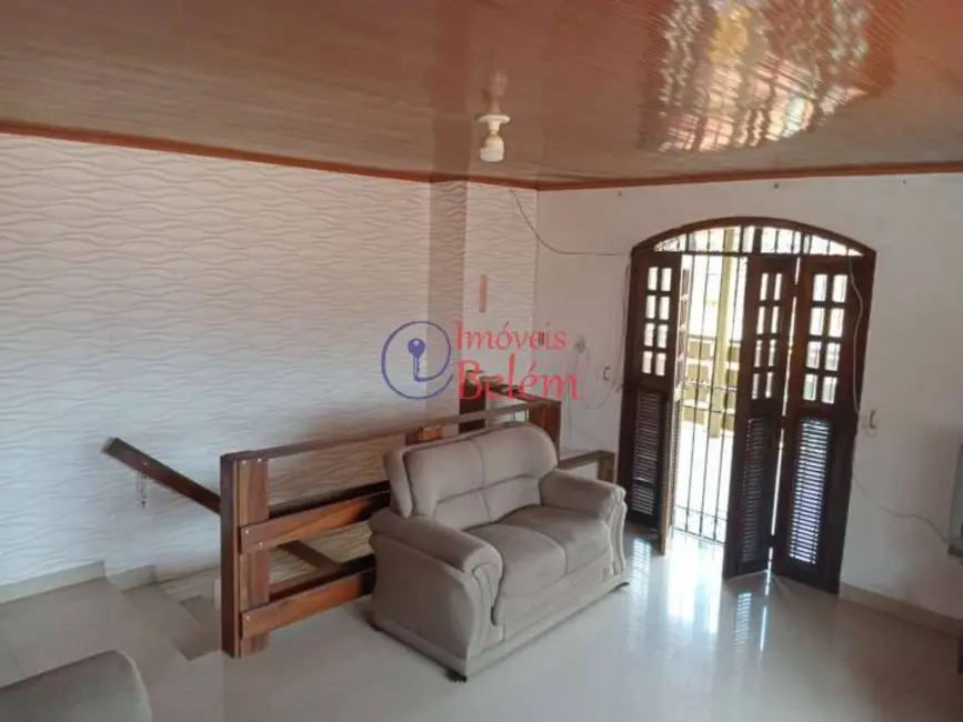 Casa com 5 quartos à venda e para alugar, 270m2 em Coqueiro, Ananindeua - PA - imagem 3 Foto 3 de Casa com 5 quartos à venda e para alugar, 270m2 em Coqueiro, Ananindeua - PA