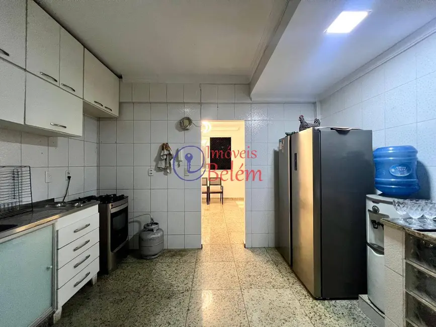 Foto 5 de Apartamento com 4 quartos para alugar, 240m2 em Umarizal, Belem - PA