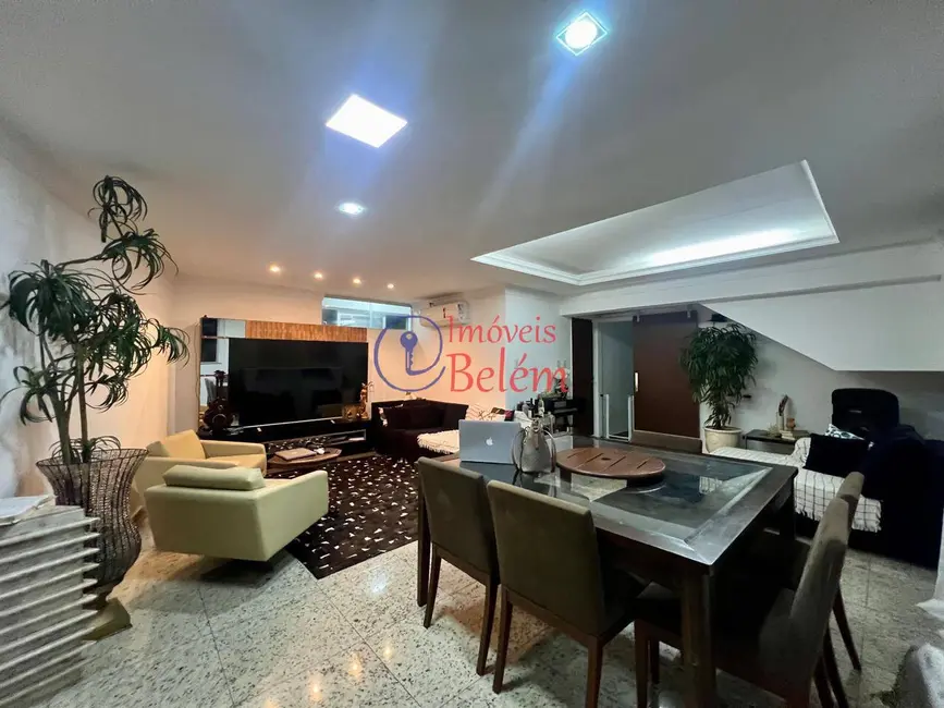 Foto 1 de Apartamento com 4 quartos para alugar, 240m2 em Umarizal, Belem - PA