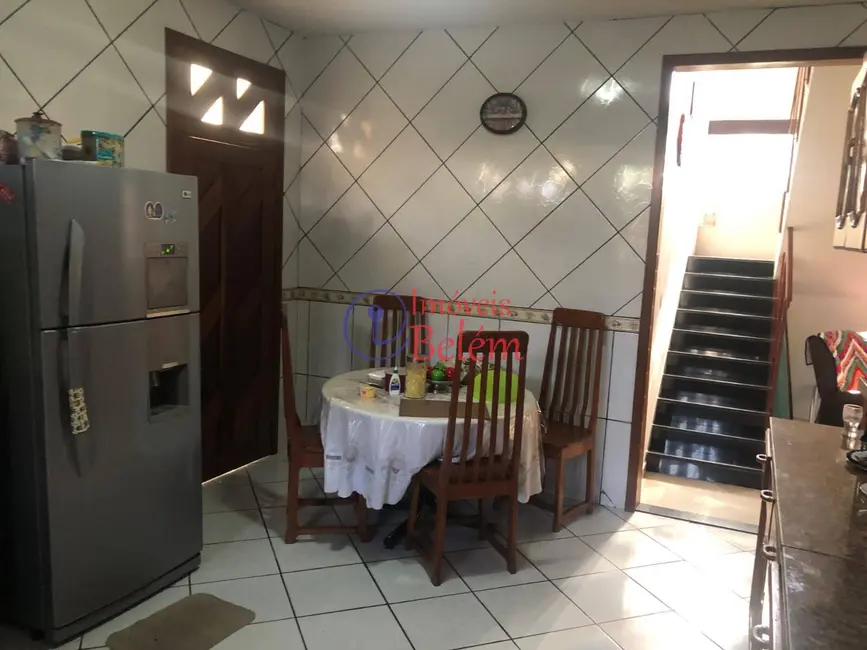 Casa com 4 quartos à venda e para alugar, 310m2 em Mangueirão, Belem - PA - imagem 9 Foto 9 de Casa com 4 quartos à venda e para alugar, 310m2 em Mangueirão, Belem - PA