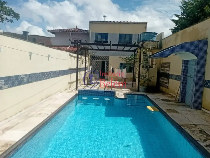 Casa com 6 quartos à venda e para alugar, 317m2 em Canudos, Belem - PA - imagem 4 Foto 4 de Casa com 6 quartos à venda e para alugar, 317m2 em Canudos, Belem - PA