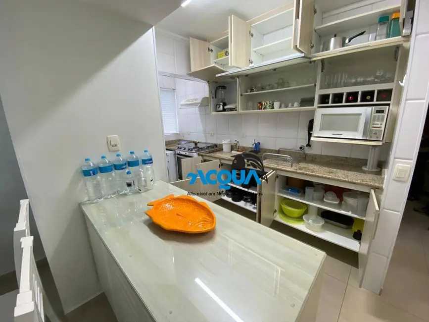 Foto 3 de Apartamento com 3 quartos à venda, 95m2 em Guaruja - SP