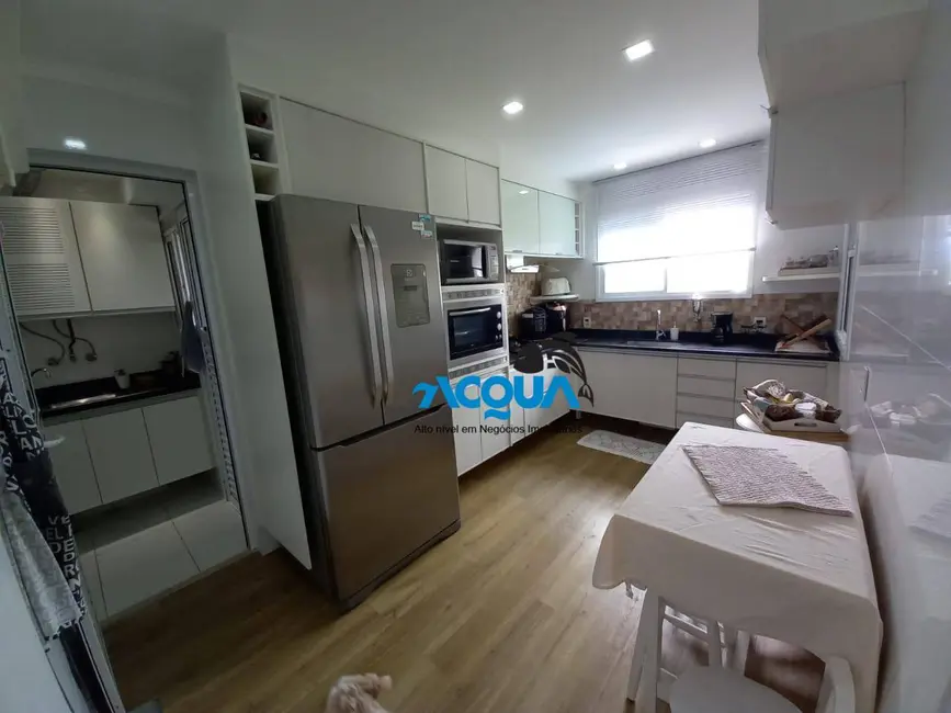 Foto 3 de Apartamento com 3 quartos à venda, 158m2 em Loteamento João Batista Julião, Guaruja - SP