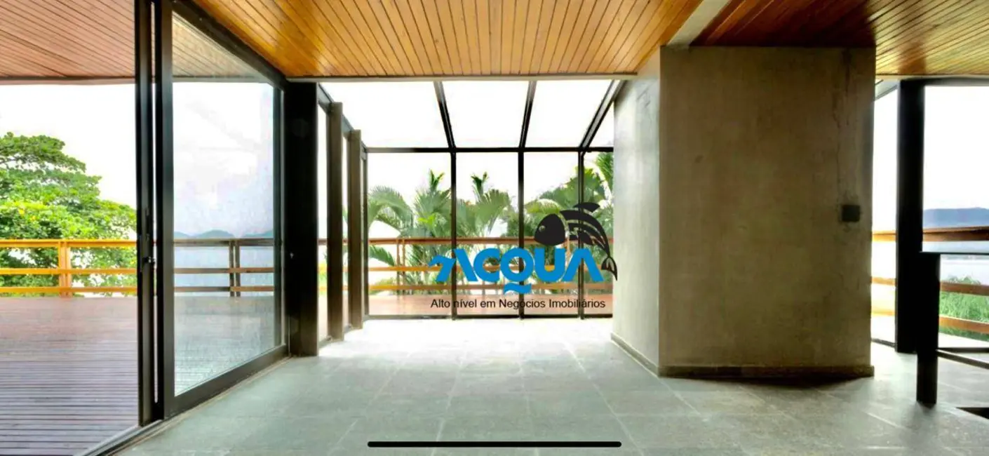 Casa de Condomínio com 5 quartos à venda, 1110m2 em Parque Enseada, Guaruja - SP - imagem 5 Foto 5 de Casa de Condomínio com 5 quartos à venda, 1110m2 em Parque Enseada, Guaruja - SP