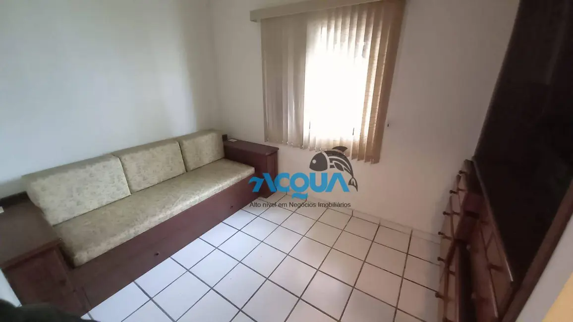 Foto 3 de Apartamento com 3 quartos à venda, 130m2 em Jardim Três Marias, Guaruja - SP
