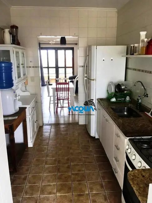 Foto 2 de Apartamento com 3 quartos à venda, 83m2 em Guaruja - SP