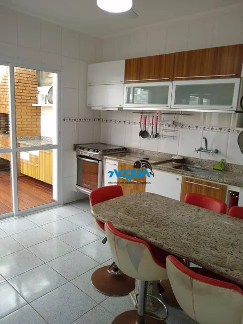 Foto 2 de Sobrado com 4 quartos à venda, 280m2 em Jardim Tejereba, Guaruja - SP