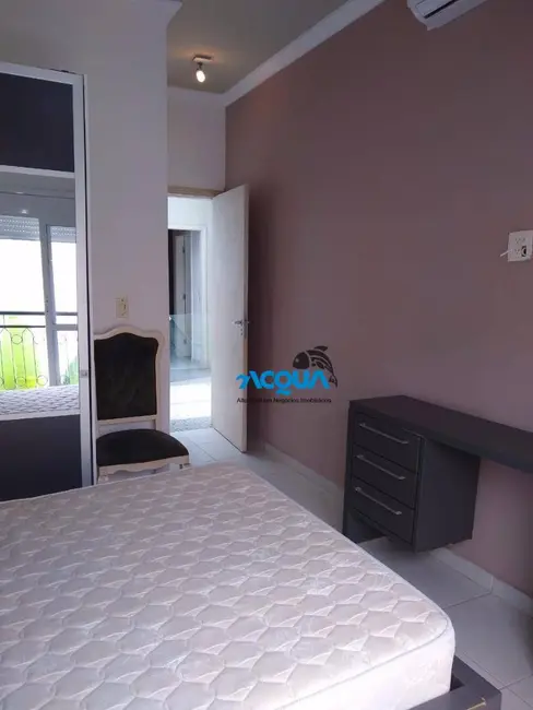 Sobrado com 4 quartos à venda, 280m2 em Jardim Tejereba, Guaruja - SP - imagem 6 Foto 6 de Sobrado com 4 quartos à venda, 280m2 em Jardim Tejereba, Guaruja - SP